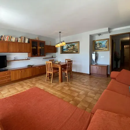 아파트 Sant Marc By Interhome